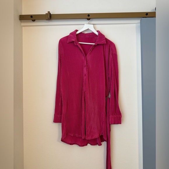 Hot Pink Plisse Button-Up Long Sleeve Belted Shirt Dress, Hot Pink Mini Dress - Picture 4 of 10